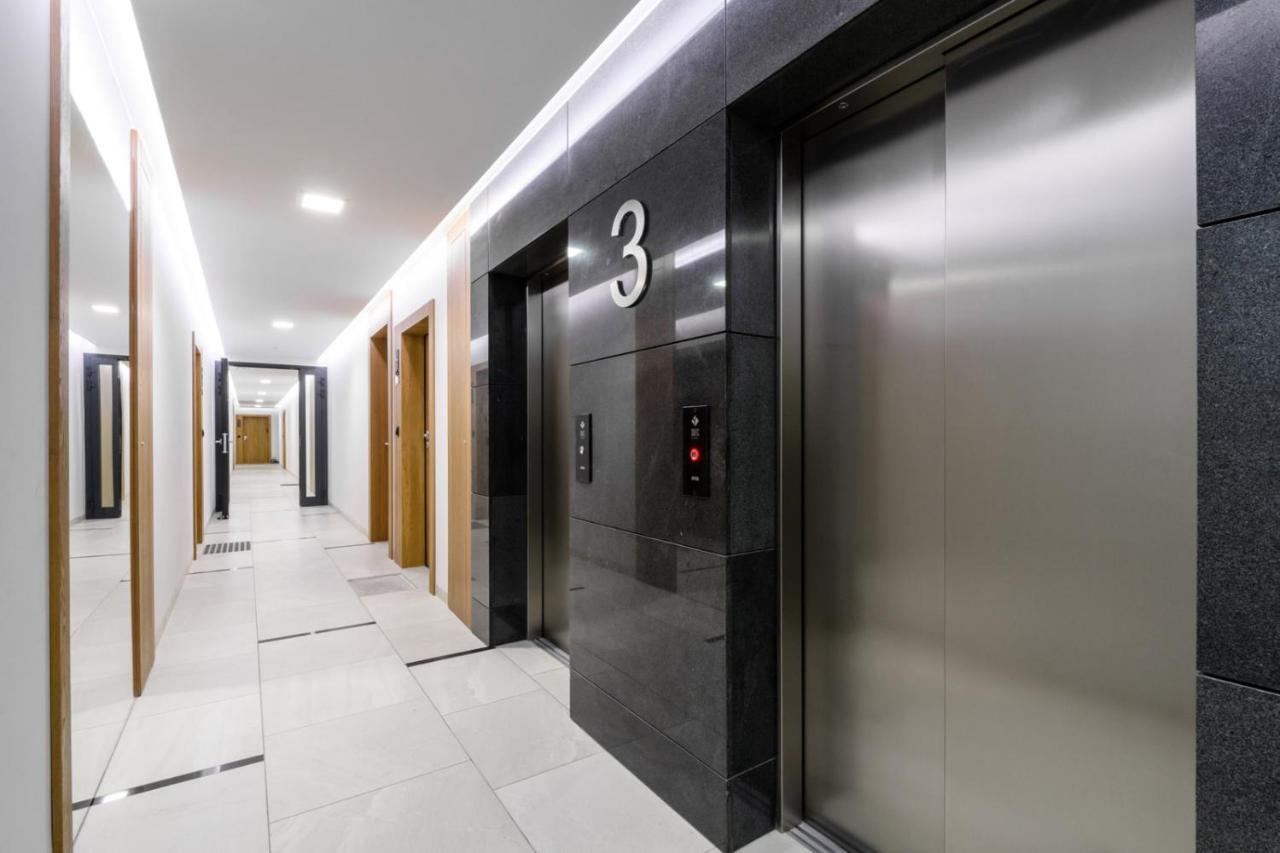 P&O Serviced Apartments Solec วอร์ซอ ภายนอก รูปภาพ