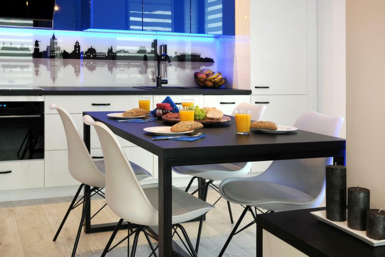 P&O Serviced Apartments Solec วอร์ซอ ภายนอก รูปภาพ